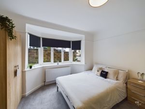 bed 1 - click for photo gallery